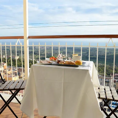 Miravalle Bed & Breakfast 3*