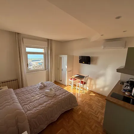 Miravalle Bed & Breakfast