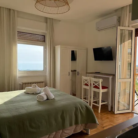 Miravalle Bed & Breakfast 3*