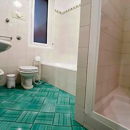 Miravalle Oda ve Kahvaltı 4*